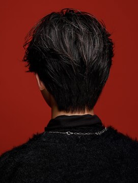 リップス 天神(LIPPS) 『フェザーパーマ』│強め毛流れ│セットが楽