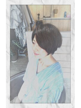 ブルー バード(BLUE BIRD) オシャレマダムのグラデーションボブ