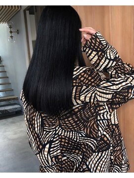 ボルペ(volpe) 髪質改善トリートメント×扱い易いうるさらロングスタイル