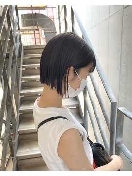 マイラ 銀座(myla) 夏らしい切りっぱなしボブ