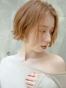 ルティア(Lutia) オレンジベージュカラー　ミニボブ