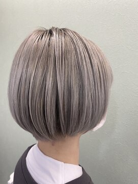 ビンナ(BINNA) 気分上がる透明感カラー