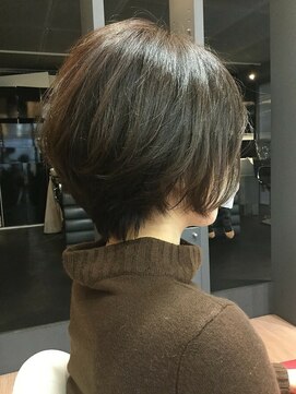 アフロディーテ ギンザ 秋葉原店(APHRODITE GINZA) 黒髪/グレーベージュ/レイヤーロング/前髪パーマ/秋葉原