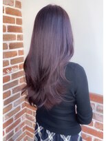 エニー 栄(Any)&nbsp;艶感たっぷりのピンクグレージュ