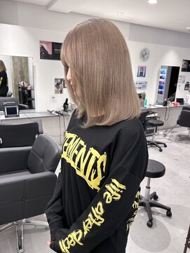 キング 梅田(K!ng) 【梅田】ダブルカラーケアブリーチミルクティーベージュ髪質改善