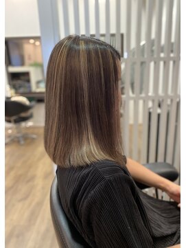 クロ ヘアー(CURRO HAIR) シークレットインナーカラー