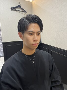 プラウド(PROUD) ショートセンターパート/田町/メンズカット/理容室/ツーブロック