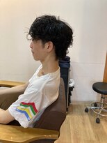 グランバイ アトリエドングリ(Grand × AtlierDonguri) お客様髪質改善データ1410(形をパーマで作る)