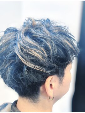 フィアート ヘアドレッシング サロン(Fiato Hairdressing Salon) メンズハイライトブリーチメッシュ