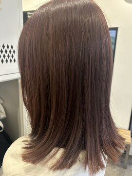 ローレン(Loren) 切りっぱなしボブ