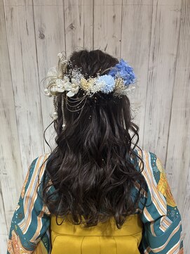 ジェイエルビー(JLB) 【JLB.MOE】卒業式ハーフアップアレンジ