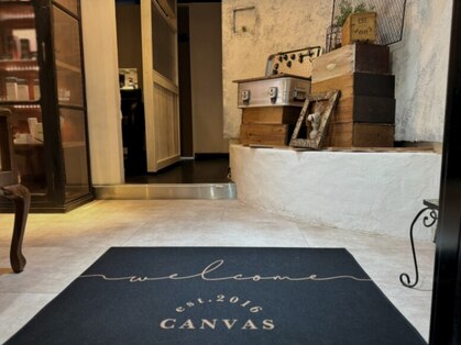 キャンバス(CANVAS)の写真