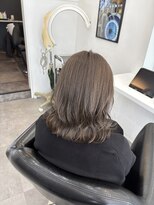 レジーナ(REGINA)&nbsp;☆ミディアム×グレージュカラー☆