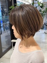 ステアケース 武蔵小杉店(stair:case)&nbsp;大人ショート/ショートボブ/白髪ぼかしハイライト/武蔵小杉