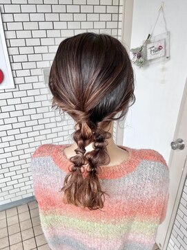 フェリーチェ(Felice) ツインポニー 編み下ろし 参列ヘア イベントヘア  ライブヘア