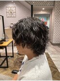 ミディアムウルフ×スパイルパーマ（11月）
