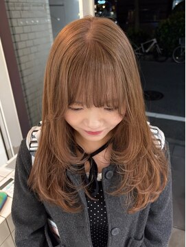 ヘーゼルベージュとたっぷりレイヤーカット♪