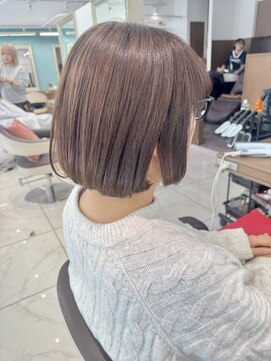 アッシュ 下北沢店(Ash) くせ毛さんでもおさまるボブ