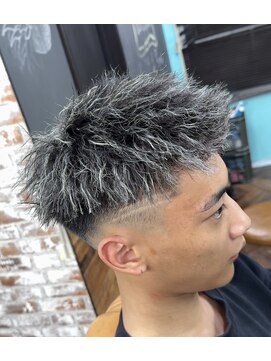 クラウン(CROWN) ホワイトメッシュ×ツイストジェット