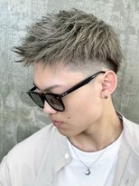 メンズサロン キング 枚方店(Men’s salon K!ng)&nbsp;フェザーショートアップバングセンターパートメンズハイライト