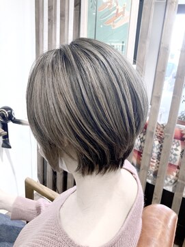 ヘアメイク アンフィ(amphi) お客様スタイル