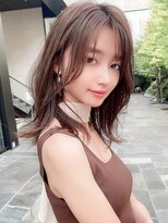 ラルユー 金山(LallYou)&nbsp;美髪/ホワイトグレージュ/ネビージュ/大人かわいい/こなれミディ