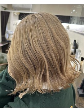 ヘアーラボラッシュ(Hair labo Rush) ブロンドカラー