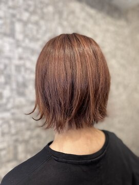 ヘアーズギャラリードアーズ(HAIR'S GALLERY DOORS) ピンクカラー