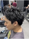 スパイキーショート