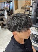 シャドウパーマ