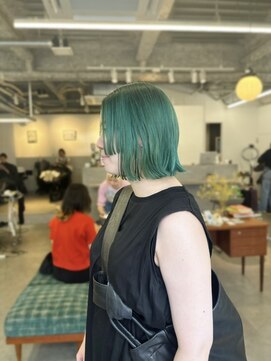 エルメ クラマエ(Elme) 切りっぱなし姫カット×カジュアルミント☆