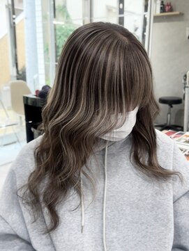 レディアル 大宮(REDEAL ope.) 白髪手術/ 白髪ぼかしハイライト