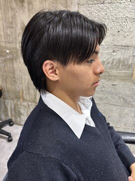 ニアウ 太田店(Niau) センターパートウルフニュアンスパーマスパイラルパーマ群馬眉毛