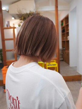 ディッセンバー 伊勢崎(December) 切りっぱなしボブ/ミニボブ/丸くないボブ/ヘーゼルベージュ