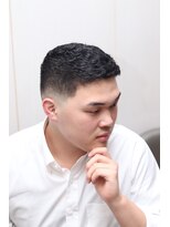 ヘアーアンドグルーミング ヨシザワインク(HAIR&GROOMING YOSHIZAWA Inc.)&nbsp;メンズビジネスバーバーベリーショートフェードスタイル
