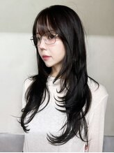 アイティーバイアルバム 藤沢店(IT by ALBUM)&nbsp;グレージュロング暗めカラー韓国ヘア顔周りレイヤー_ba568152