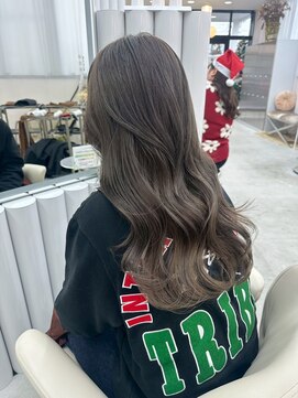 ユイマァル 岡山店(YUIMARL) フェアリーレイヤー20代30代40代ブリーチグレージュカラー