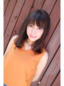 アイディーオー シモノセキ(i.d.o. Shimonoseki) 切りっぱなし外ハネロブ