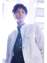 ブーケ(BOUQUET)&nbsp;フェザーマッシュ・サイドパートショート・ワイルドアップバング