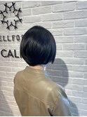 ショートボブ