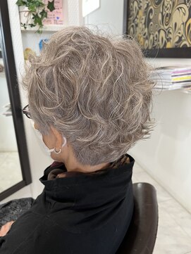 ビューティーボックスハーモニー(BeautyBox Harmony) おしゃれパーマ