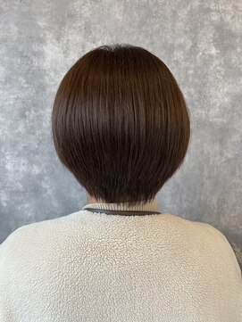 ヘアアンドメイク ムーア(Muuua) 丸みショート