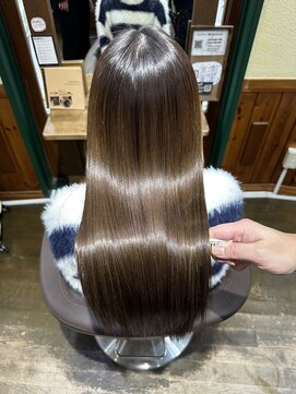 エルパライソ 鯖江店(Elparaiso) 鯖江/髪質改善/艶髪ロング/白髪ぼかし/ダメージレス/