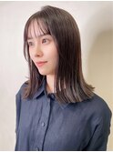 切りっぱなしミディアムストレート