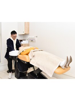 一人のスタイリストがカウンセリングから仕上げまで担当いたします。寄り添う接客と高い技術が好評です♪
