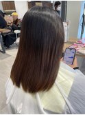 もうクセ毛に悩まない！縮毛矯正で手にいれるサラサラ美髪