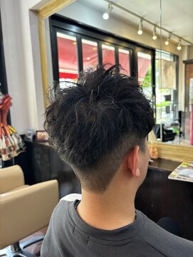 シャンプーボーイアネックス(SHAMPOO BOY Annex) メンズショート　刈り上げ　佐世保