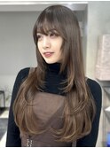 ブラウンカラーレイヤーカット20代ヘア