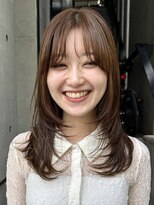 ナループロアポンテ(Nalu pu loa PONTE)&nbsp;ミディアムレイヤーハッシュレイヤーナチュラルベージュカラー