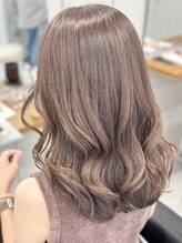 バルべス トーキョー(BARBES TOKYO) 柔らかモカベージュのくびれスタイル【和泉】